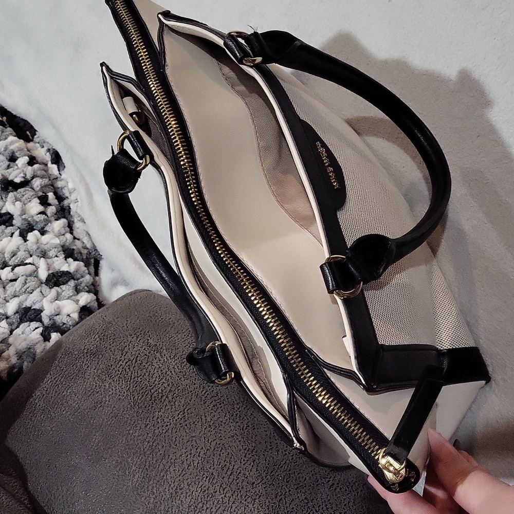 Nine West Bag - Picture 5 of 16